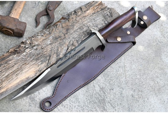 RAMBO III レプリカ Rambo III Knife (Rambo 3) — Hand-Forged Bowie | Everest Forge